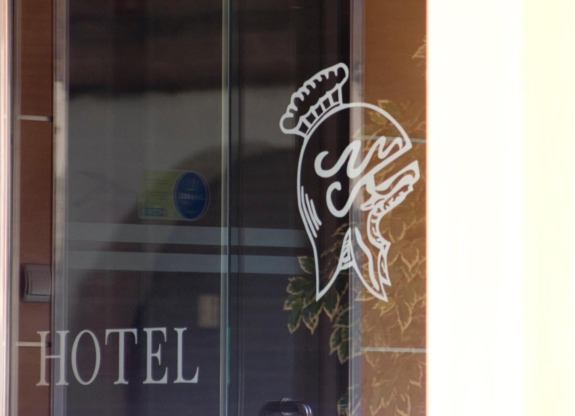 อาเบลุกซ์ Hotel ปัลมาเดมายอร์กา ภายนอก รูปภาพ