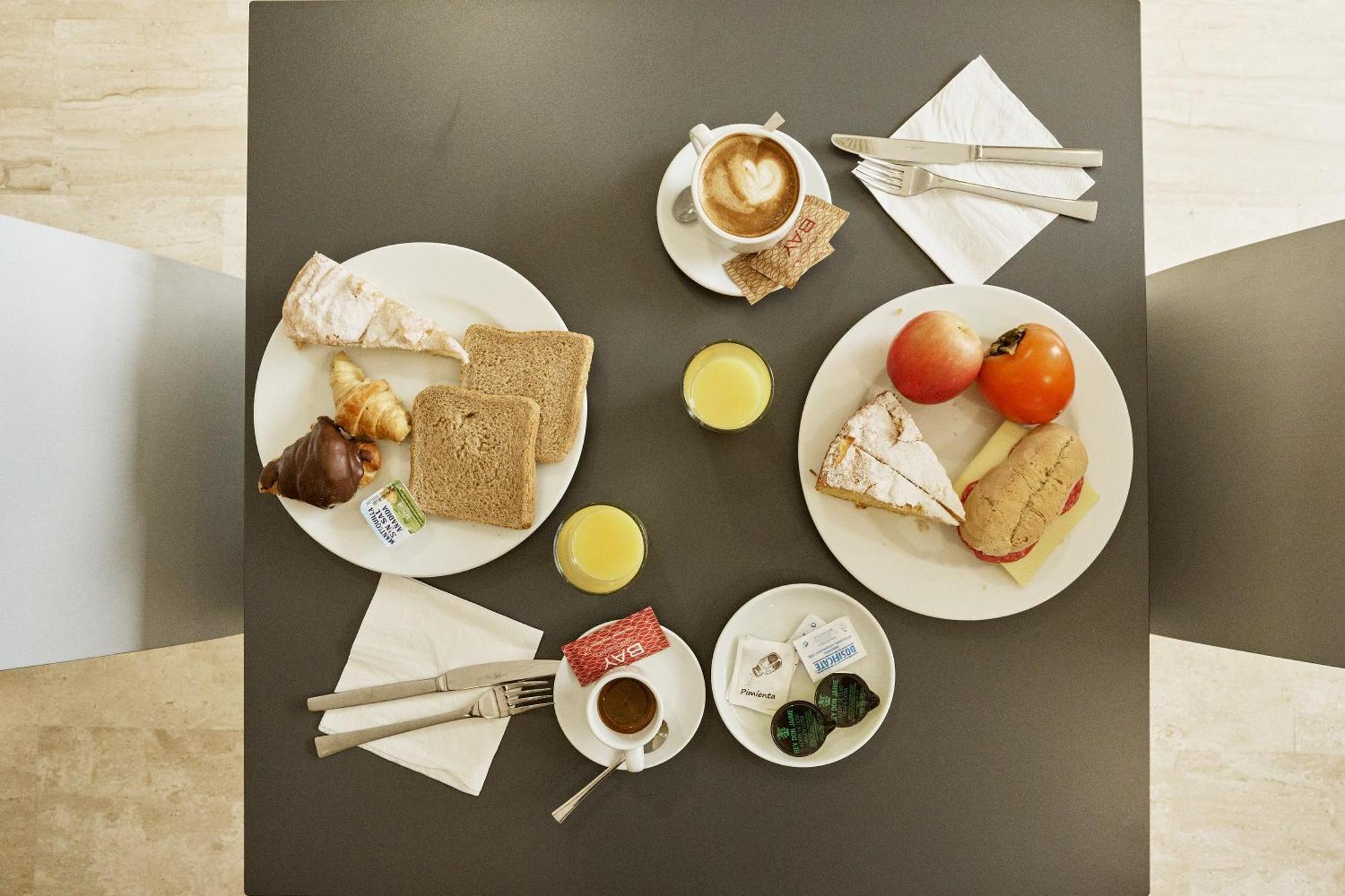 อาเบลุกซ์ Hotel ปัลมาเดมายอร์กา ภายนอก รูปภาพ