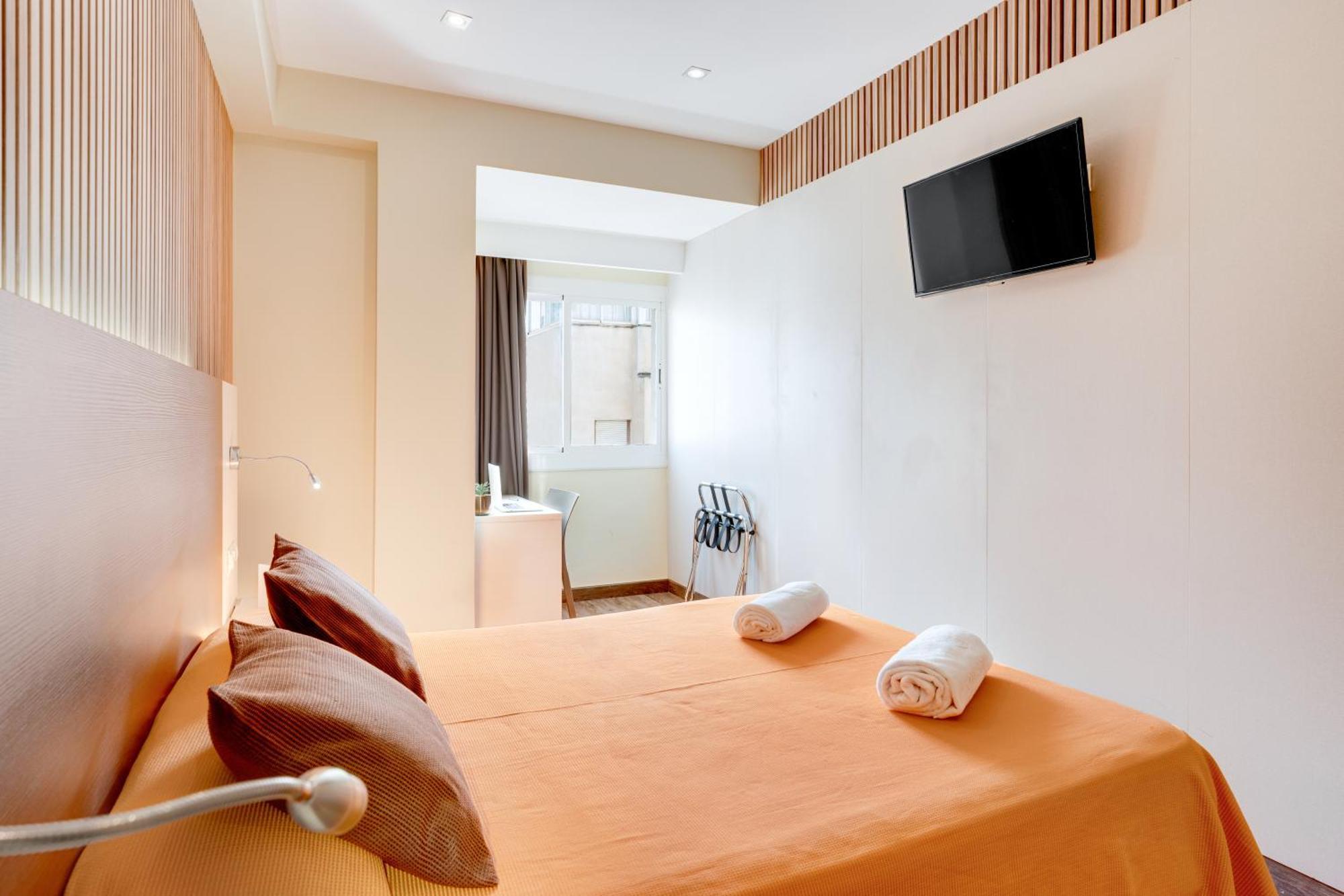 อาเบลุกซ์ Hotel ปัลมาเดมายอร์กา ภายนอก รูปภาพ